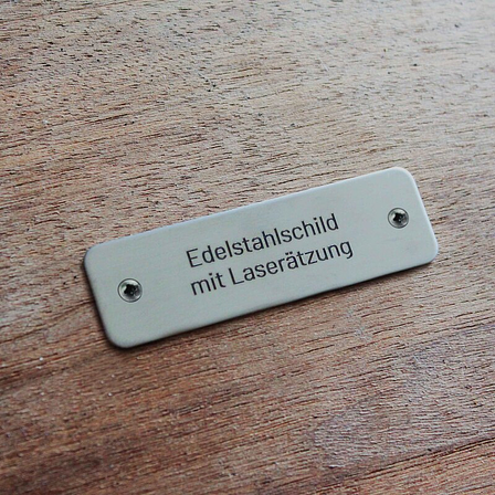 Kennzeichnungsschilder, Runde Ecke Edelstahl. Befestigung: Schraube