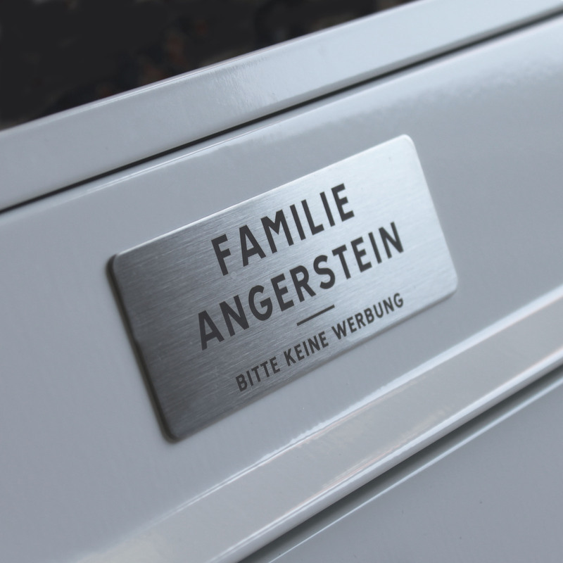 Briefkastenschild mit Lasergravur - 100x40 mm - Schildermaxe.at
