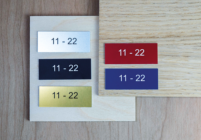 Merkskilt i andisert aluminum