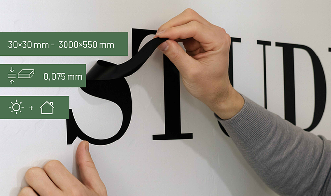 Vinyltext med produktinformation som visar material, hållbarhet och användningsområde