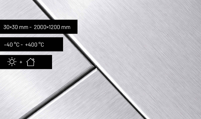 Aluminiumschild mit Produktinformationen zu Material, Haltbarkeit und Anwendungsbereich