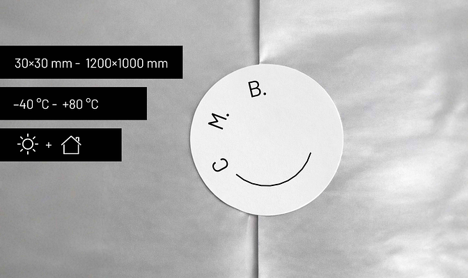 Aufkleber mit Produktinformationen zu Material, Haltbarkeit und Anwendungsbereich