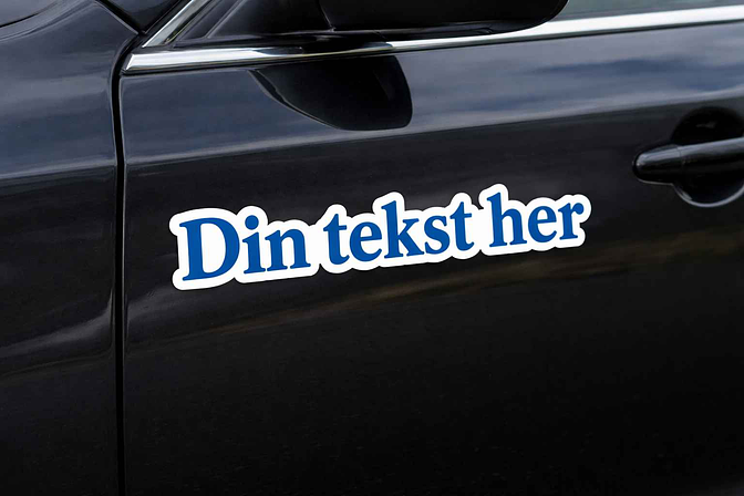Bilskilt med trykt logo for profilering