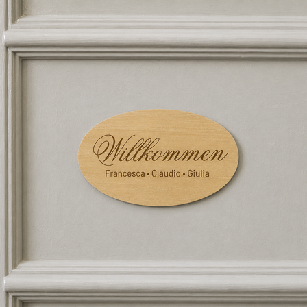 Personalisierbares Holzschild mit dekorativem Druck