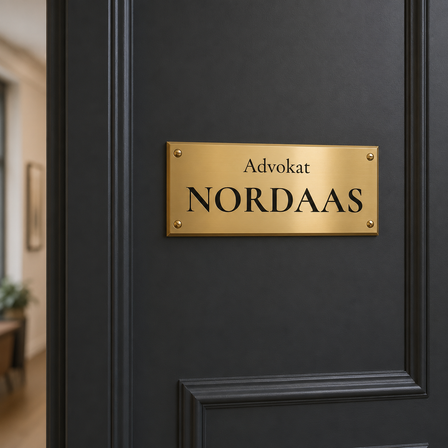 Messingskilt med eget design